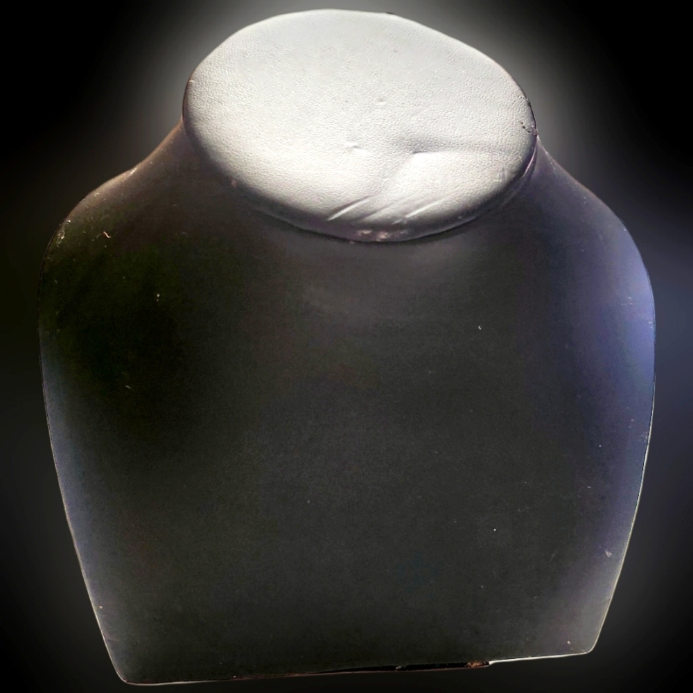 NEW! PRE-LOVED SMALL BLACK VINYL COVERED JEWELRY BUST!